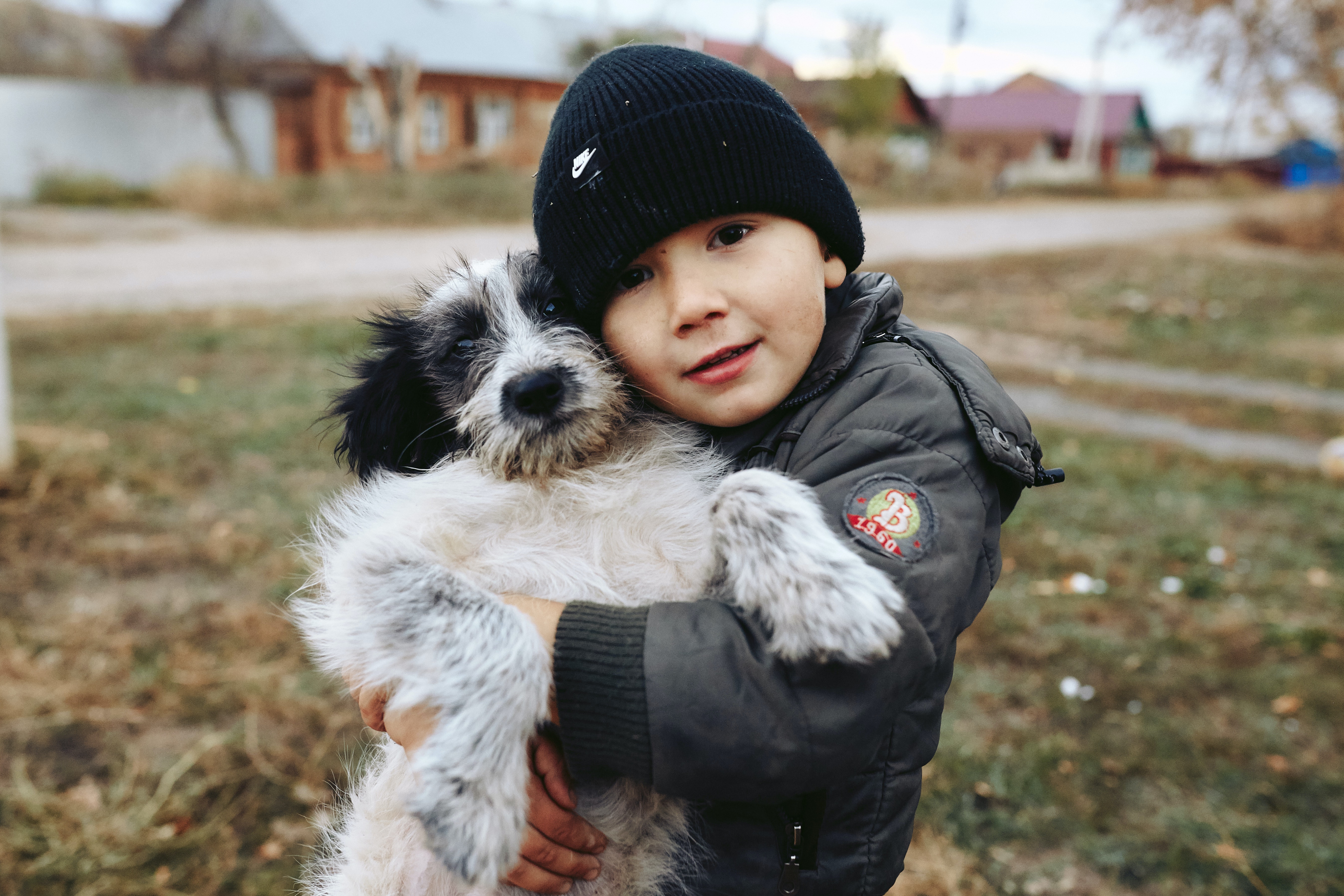 The dog with Tusse his new owner